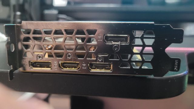 Vendo tarjeta gráfica RTX 2060