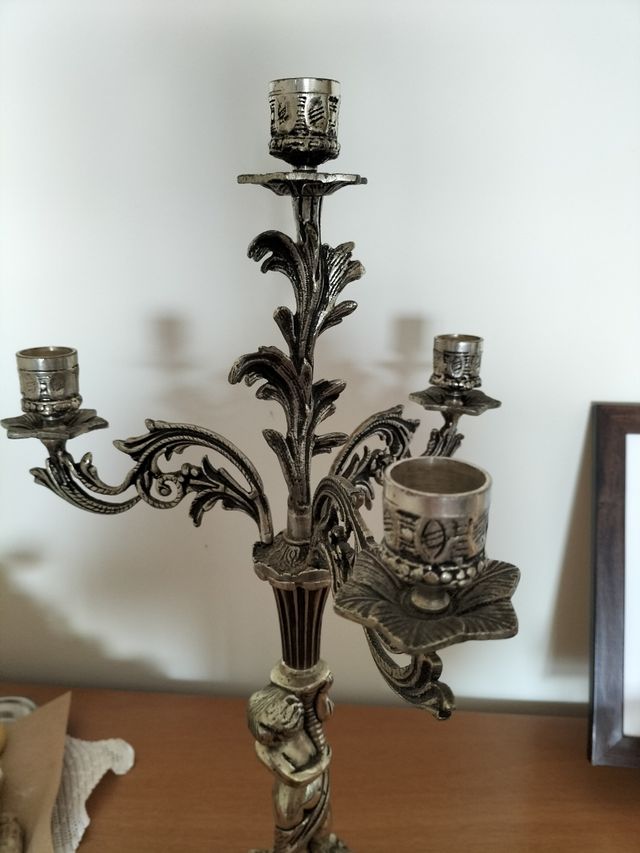 Candelabro Dois