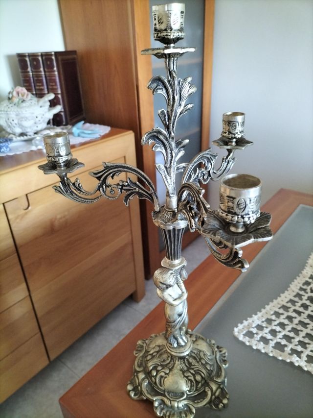 Candelabro Dois