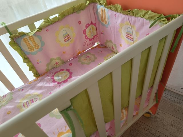 CHICHONERA Y FUNDA EDREDÓN CUNA