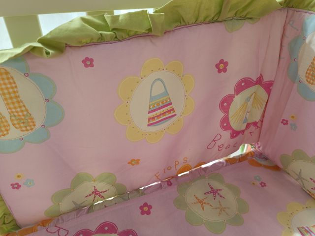 CHICHONERA Y FUNDA EDREDÓN CUNA