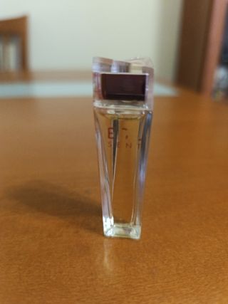 Perfume miniatura 