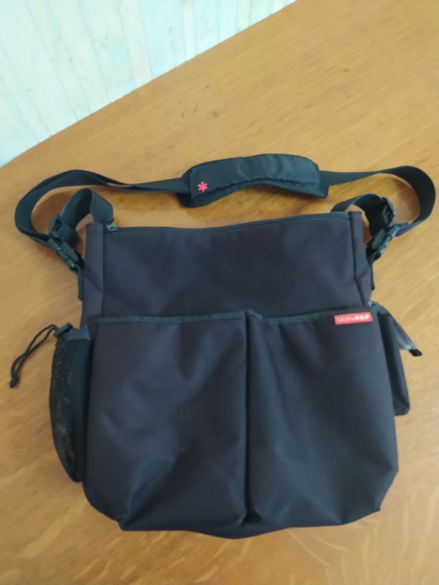 Bolso carro Skip Hop