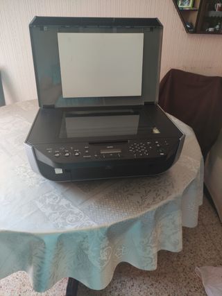Copiadora y escaneadora