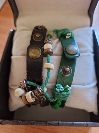 Relojes con pulsera y abalorios