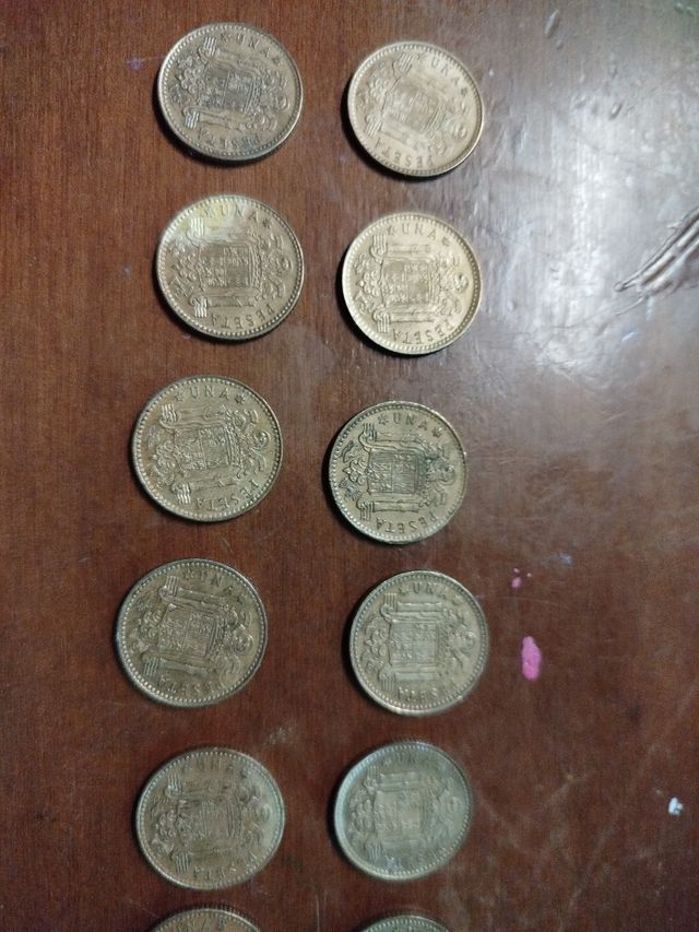 16 monedas 1 peseta 1975
