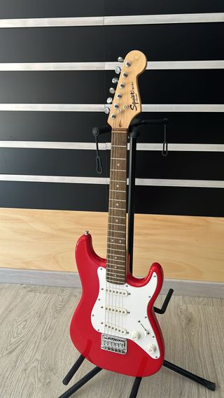 FENDER STRAT 3/4