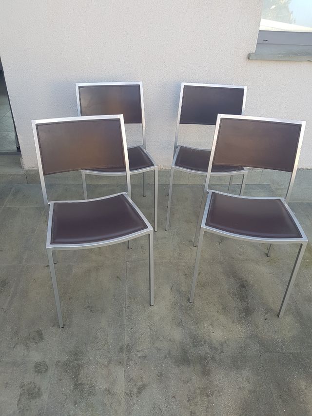 Sillas con tapiceria piel marron