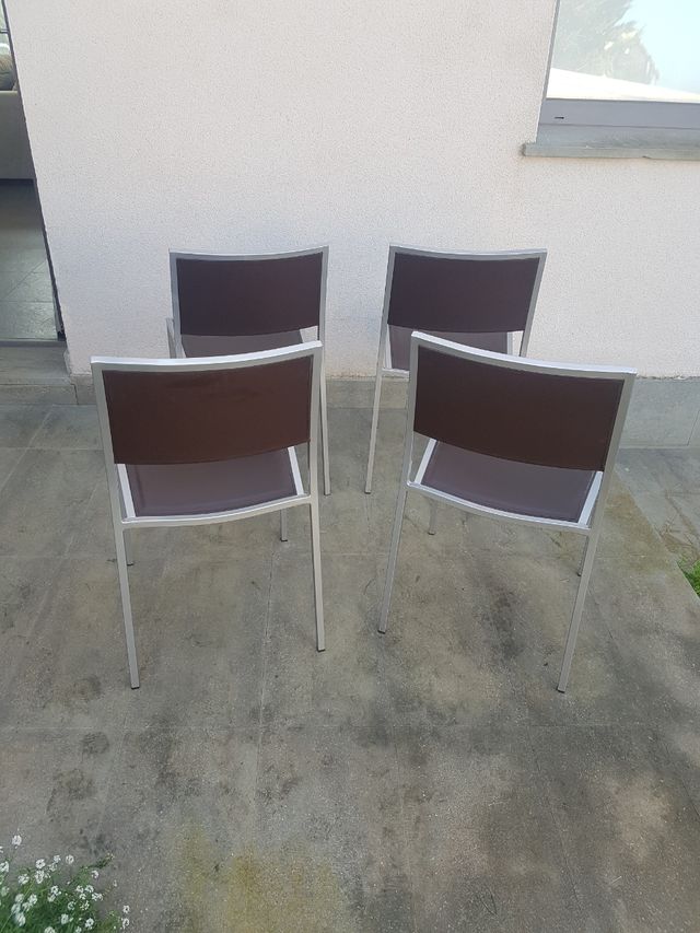 Sillas con tapiceria piel marron