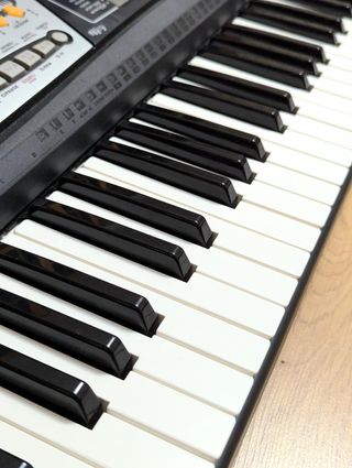 Teclado Yamaha psr 175, piano eléctrico