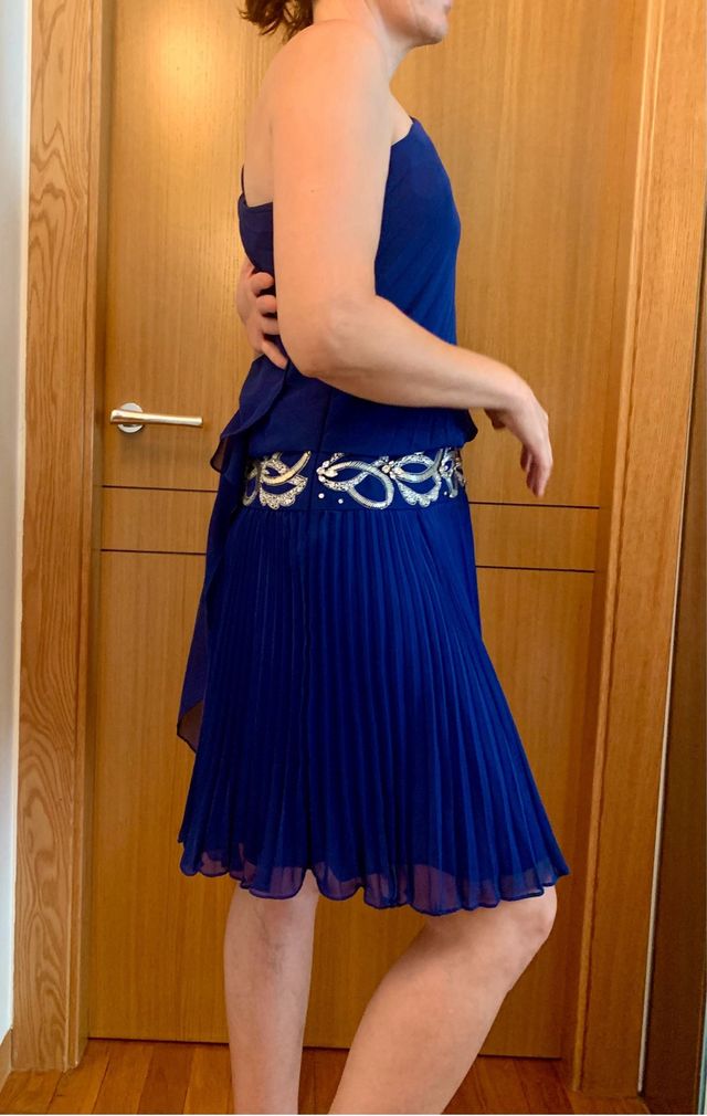 Vestido de fiesta de cocktail de Pronovias