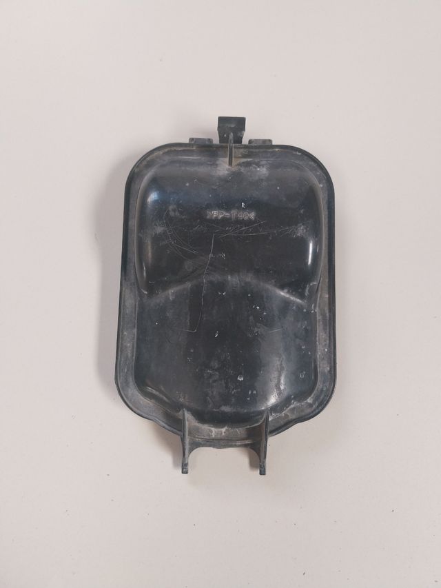 Tapa faro twingo 1 .