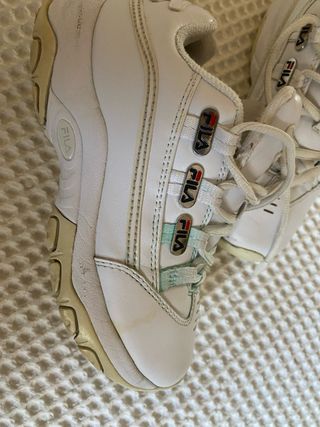 Fila niña. Numero 33