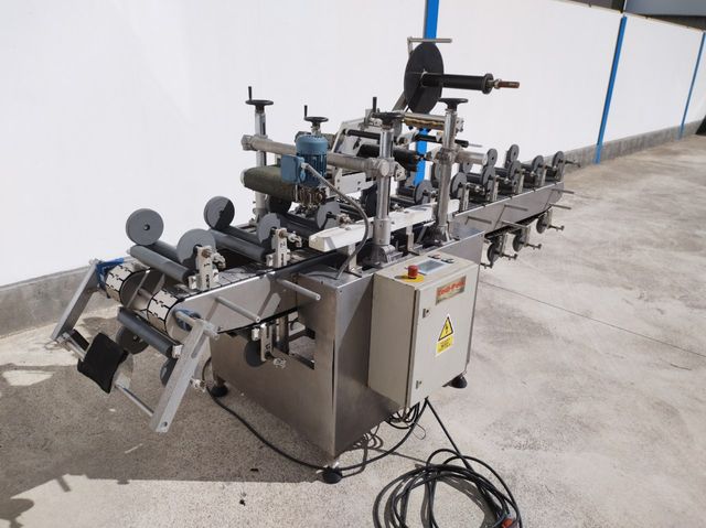 MÁQUINA ETIQUETADO TUBOS CILINDRICOS