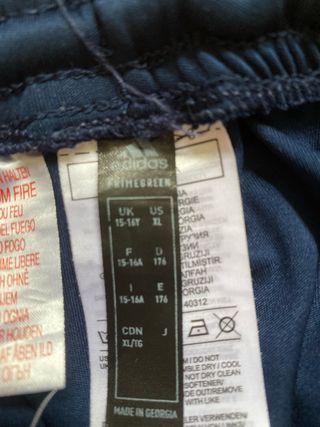 Pantalòn corto azul Adidas 15/16 años