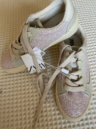 Deportivas Zara niña. Numero 36