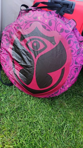 Tienda de campaña tomorrowland 2024 20 aniversario