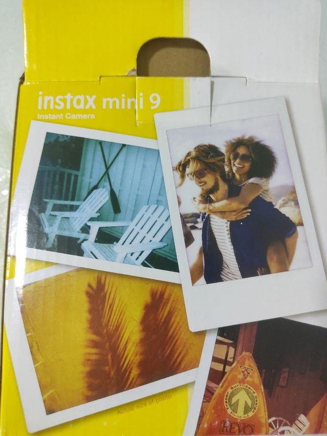 CÁMARA INSTAX MINI 9
