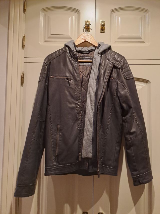 Chaqueta de cuero sintético