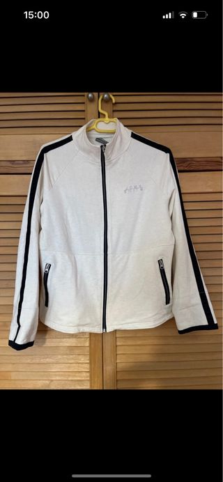 Sudadera blanca con cremallera. John Smith