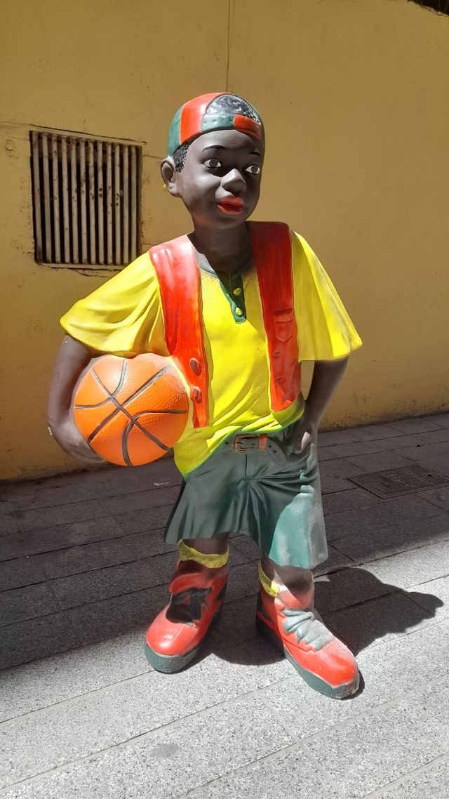 Figura, maniquí, muñeco, estatua