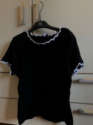 T-Shirt Subdued nera