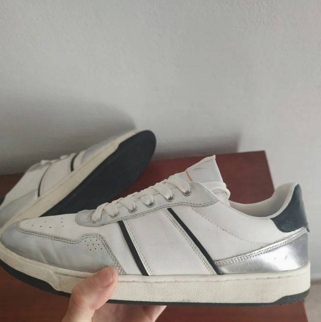 zapatillas blancas y plateadas H&M número 44