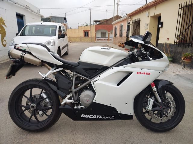 Carenado, Depósito y Araña Ducati 848