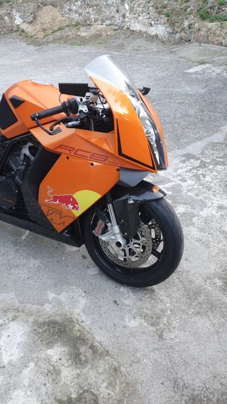 KTM RC8 2010