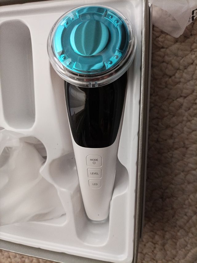 Masajeador facial belleza