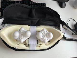 Masajeador cervical con calefactor marca "ALE-HOP"