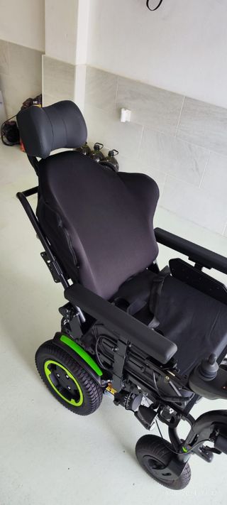 Silla de ruedas eléctrica Quickie