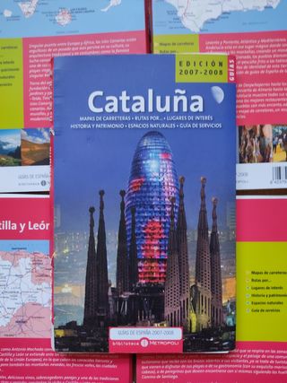 Guías viaje. 1,5€ c/u. El lote de seis por 8€.