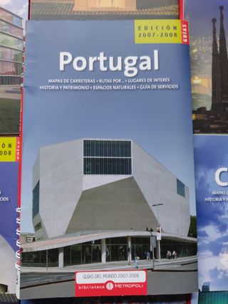 Guías viaje. 1,5€ c/u. El lote de seis por 8€.