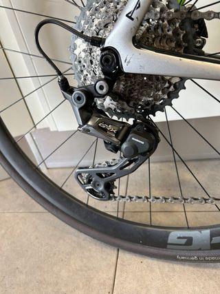 CANNONDALE SYNAPSE CARBON + RODILLO OREKA O7 SMART