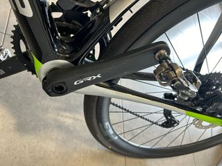 CANNONDALE SYNAPSE CARBON + RODILLO OREKA O7 SMART