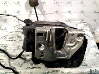 004133112637 CERRADURA DELANTERA IZQUIERDA MERCEDE