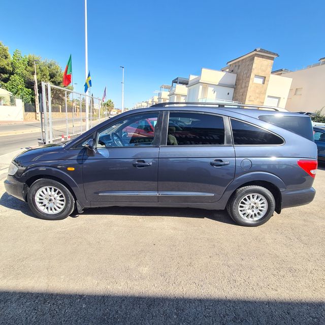Ssangyong Rodius 2.7 Xdi 7 PLAZAS. ITV 12 meses