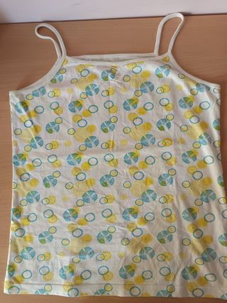 Camiseta con estampado y tirantes