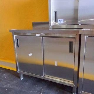 💥​ Mobiliario de acero. Hostelería