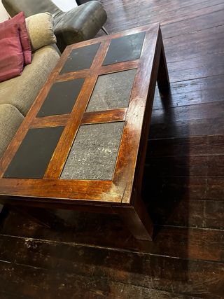 Mesa de centro en madera y piedra