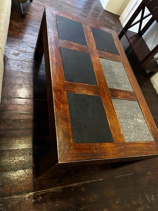 Mesa de centro en madera y piedra