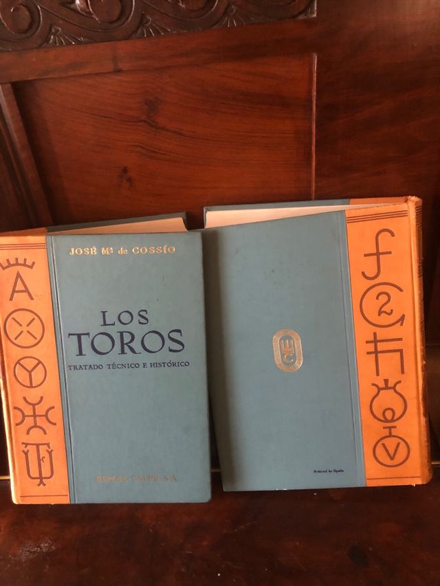 Los Toros. Cossio. Tomos enormes. 5 y 7