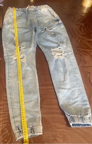 Pantalon vaquero jogger chico, talla 38. 