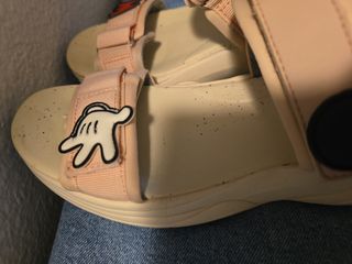Sandalias técnicas Zara