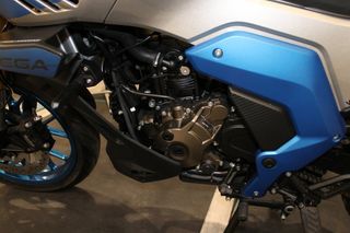 F.B MONDIAL PIEGA 125