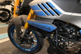 F.B MONDIAL PIEGA 125