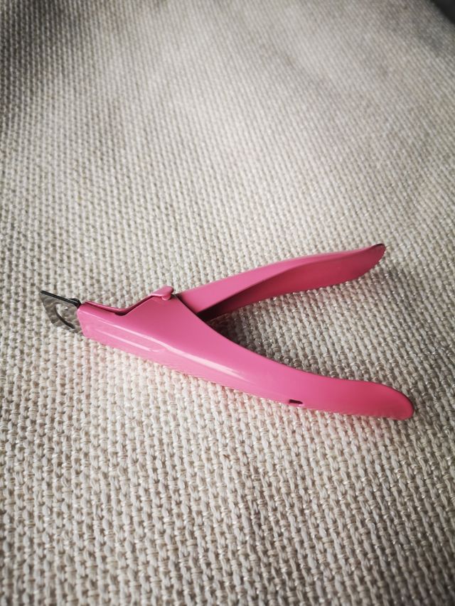 Forbicine per unghie in gel o acrilico nuove di zecca.