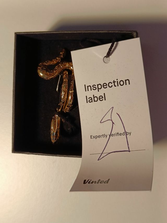 Louis Vuitton serpent monogram ring