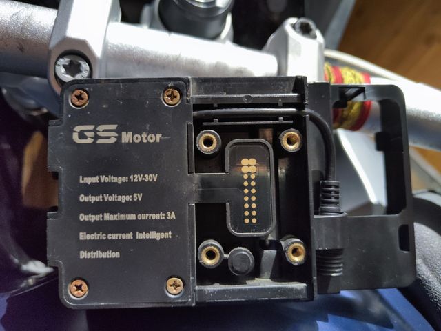 Soporte cargador móvil BMW R 1200 gs